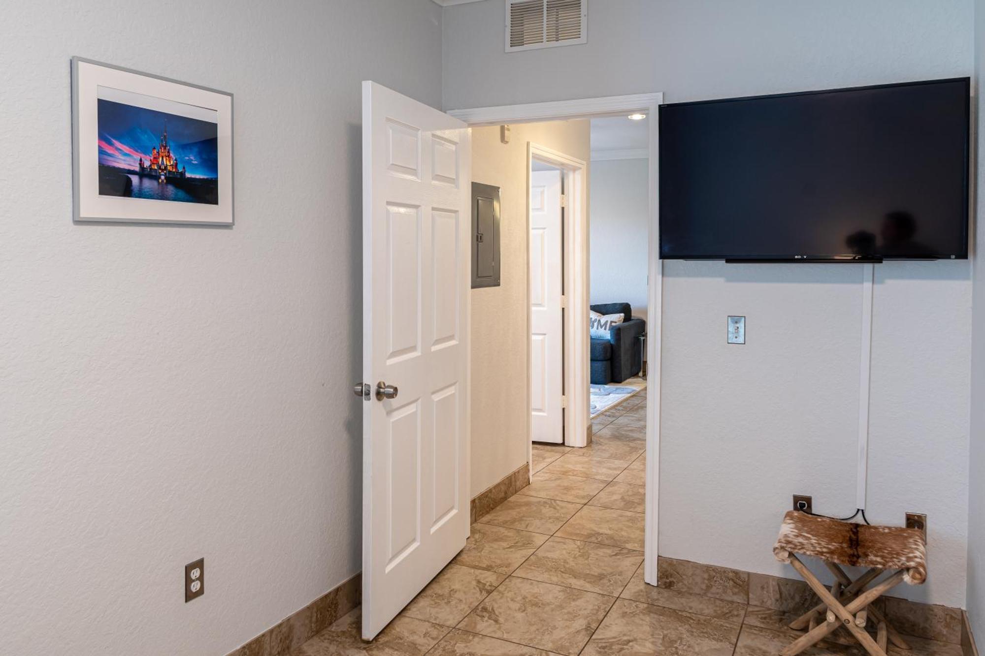 Apartment 3 Bedroom In Tuscana Resort , 15" From Disney 키시미 외부 사진